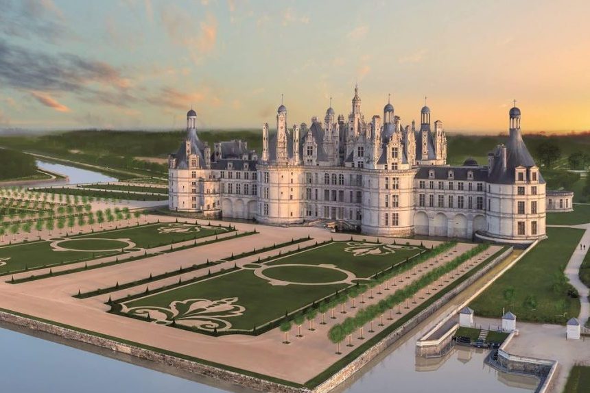 Le château de Chambord et ses jardins vert